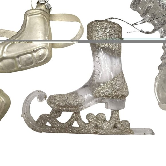 15 Vintage Ice Skates Skating Skater Ornaments Mixed Lot Blown Glass Plastic - Picture 12 of 15